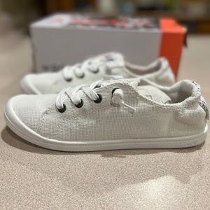 Roxy Bayshore Slip On Sneaker NWT